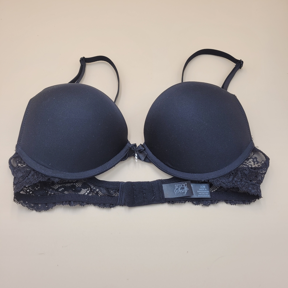 Smart & Sexy Black Push Up Bra - Size 32B - Maximum Clevage Bow Bling Lace NWOT